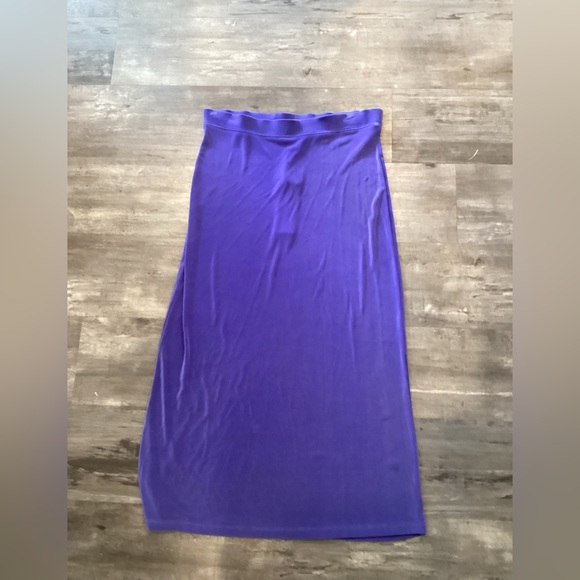 clothes Dresses & Skirts - NWT Vintage Chic Women's Maxi Skirt in Vibrant Purple